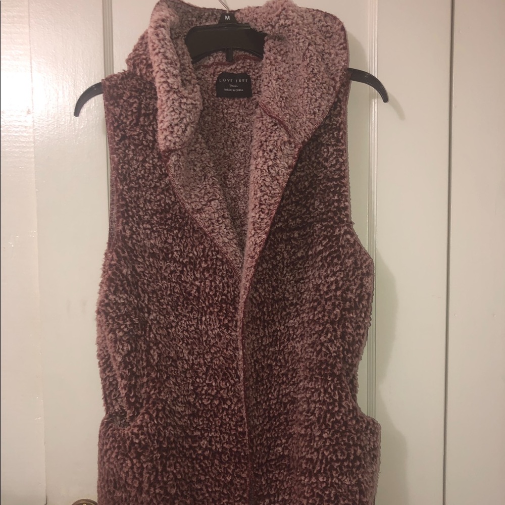 Love tree Sherpa vest